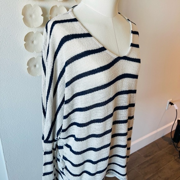 Striped summer knit large - Picture 6 of 8